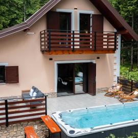 Casa Foresta by Villas Guide, hotel u Mrkoplju