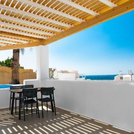Tyche - Santorini Emporio Villas