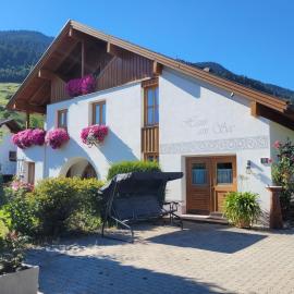 Ferienhaus am Burgsee, khách sạn ở Ladis