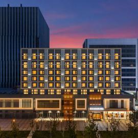 MEHOOD LESTIE Hotel（Xi'an GLP I-Park, Epang Palace South Metro Station Branch）، فندق في شيان