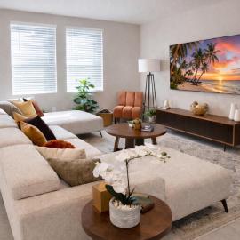 Central Auburndale Retreat, Lake Myrtle complex , Sun Trax 7 min away Near Disney, Legoland, Tampa,Orlando, Hotel in Auburndale