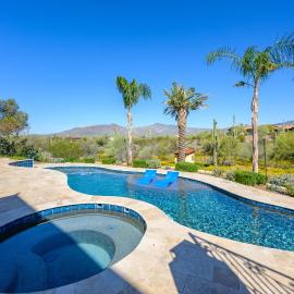 Desert Resort: Pool, Hot Tub, Golf, hotel sa Cave Creek