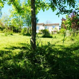 Le Jardin d'Anna, hotel i Saint-Eutrope-de-Born