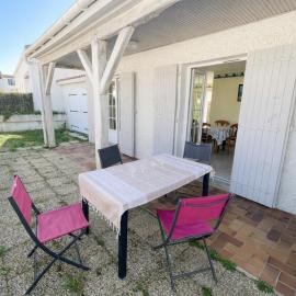 Maison Plain-Pied Centre-Ville, Proche Plage, Jardin Privé, Parking, Animaux Acceptés - FR-1-22-251