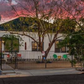 Historic Duplex, Near 4th and Congress, 1 BR 1 BA