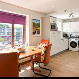 2 Bed Duplex Apartment Westport F28 X638, hotel a Westport