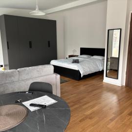 New Apartment on Top Floor, 2 minutes from Lausanne Train station