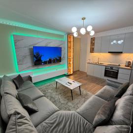Royal Stay Apartment 1 min walk of city centre