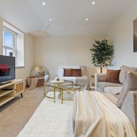 Stunning and Spacious Harrogate Apartment, khách sạn ở Harrogate