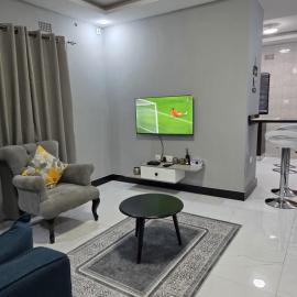 Kitwe में, होटल DailyPunch Apartment
