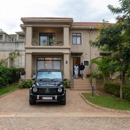 Eric Wilkins villas, hotel in Kampala