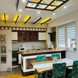 Luxury City Apartment-Steps from City Center