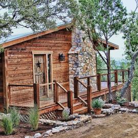 Luxury Cabins @Stony Ridge-Emerald، فندق في ويمبيرلي
