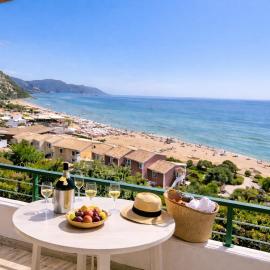 Glyfada beach two floors apartment 2-3 people