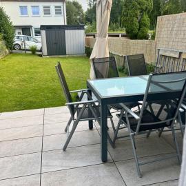 Modernes Reihenhaus mit Terrasse drei Schlafzimmer fuer sechs Personen, hotel di Kempten