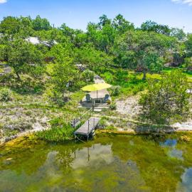 Creekside Vista Escape - Cabin, Hotel in Wimberley