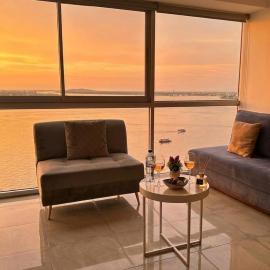 Luxury River View suite Vista al rio, Suite privada, Cocina privada, Vista panorámica, Moderna