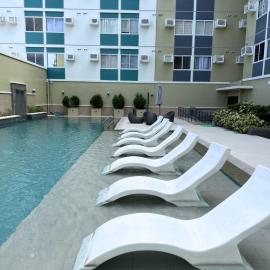 1BR Penthouse Condo Near Nuvali at Berkeley Suites, hotel em Silang