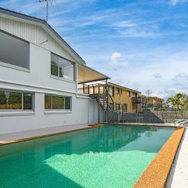 Collaroy 3Br Beach Home with Large Pool Ground Floor, hotel a Collaroy