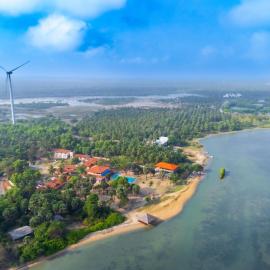 Saachi Lagoon Resort