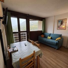 Studio 4 pers. Serre-Chevalier, Balcon Sud-Est - FR-1-330E-139