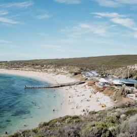 Blue Haven Townhouse - Beachside Retreat with Pool Access, Hotel in Gnarabup