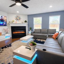 Chic 3BR near Universal Kids Resort, Frisco, PGA & Craig Ranch