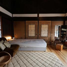 山源 Stay & Retreat, hotel u gradu Maibara
