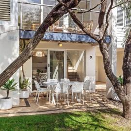 Wattle at White sands - Sought-After Beachfront Haven