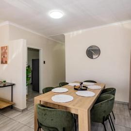 Olive House: Brackenfell şehrinde bir otel