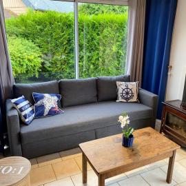 Maison calme et lumineuse de plain-pied, jardin et piscine, hotel u gradu Kabur