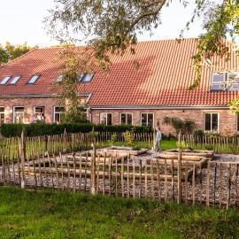 "Gut Friesland" - Luxury Country Retreat, khách sạn ở Schortens