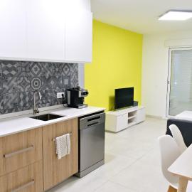 Apartamento REFORMADO en 2021 a 100m Playa Morro de Gós 1 Dormitorio y salón con sofá cama Parking privado, ξενοδοχείο σε Oropesa del Mar