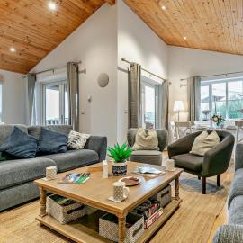 3 Bed in St. Columb oc-43079, hotel in Saint Columb Major
