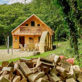 2 Bed in Holsworthy oc-87766, hotel in Week Saint Mary