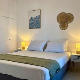 Origins II Calm Studio near Beach & Taverns, hotel in Piso Livadi