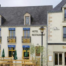 Grand-Fougeray में, होटल HÔTEL LES PALIS