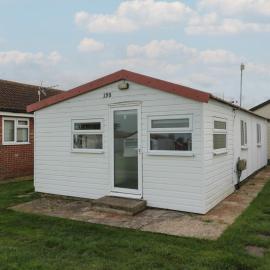 Salt Air 130 Park Ave Holiday Village and Southbank Club, hotel em Sheerness