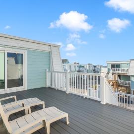 Boardwalk Unit A18