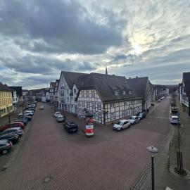 City Wohnung Stadt Ausblick, Smart TV, Kaffeevollautomat, Badewanne- Fahrrad-Motorrad Stellplätze, hotel u gradu 'Holzminden'