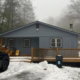 Mountain home in Newland, Hotel in Newland