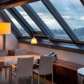 MÖVENPICK Hotel Hamburg City, historischer Wasserturm im Schanzenpark