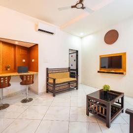 Roscotel Shara Inn Pondicherry, hotel in Pondicherry