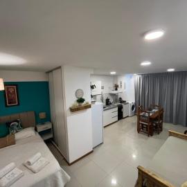 Alvarado Apart