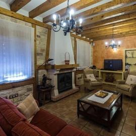 Casa rural Las Praderas, viešbutis mieste Prádena