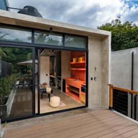 The Sandhaus - Boutique Design Villa with 8 Suites – hotel w mieście Jacó