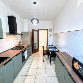 Bright Apartment Marina di Carrara - Free Parking