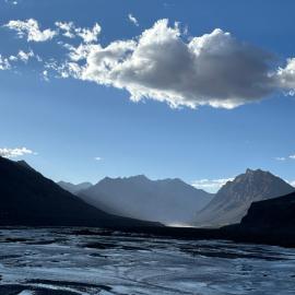 Dungkhar homestay, hotel in Kaza