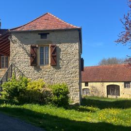 maison de campagne en pierre