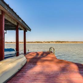 5 Mi to Granbury Square: Waterfront Escape w/ Dock